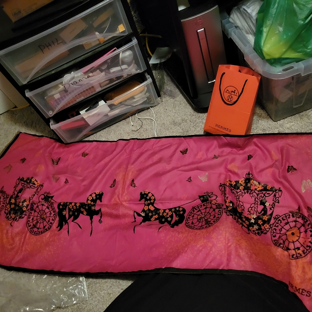 Hermes Silk/Cashmere Table Runner